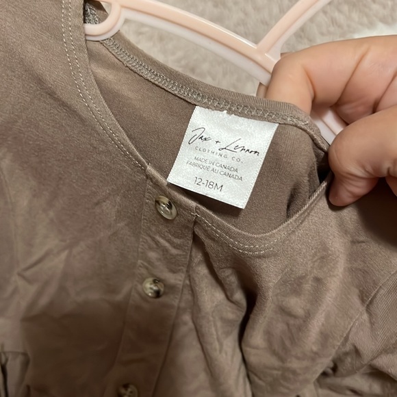 Jax and Lennon top - Picture 3 of 3